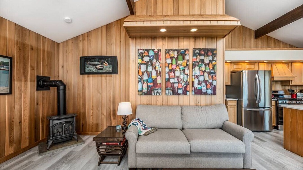 Photo of Livingroom in Jonesport