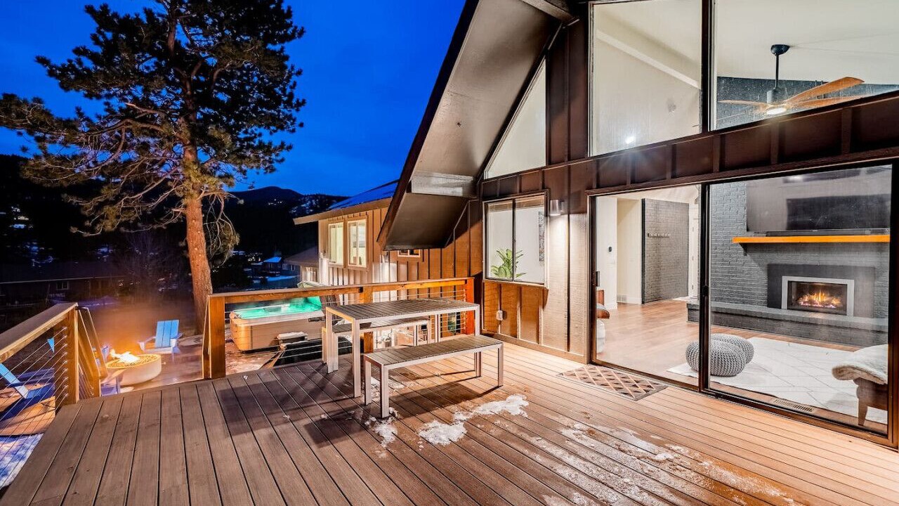 Photo of Livingroom in Carriage Hills