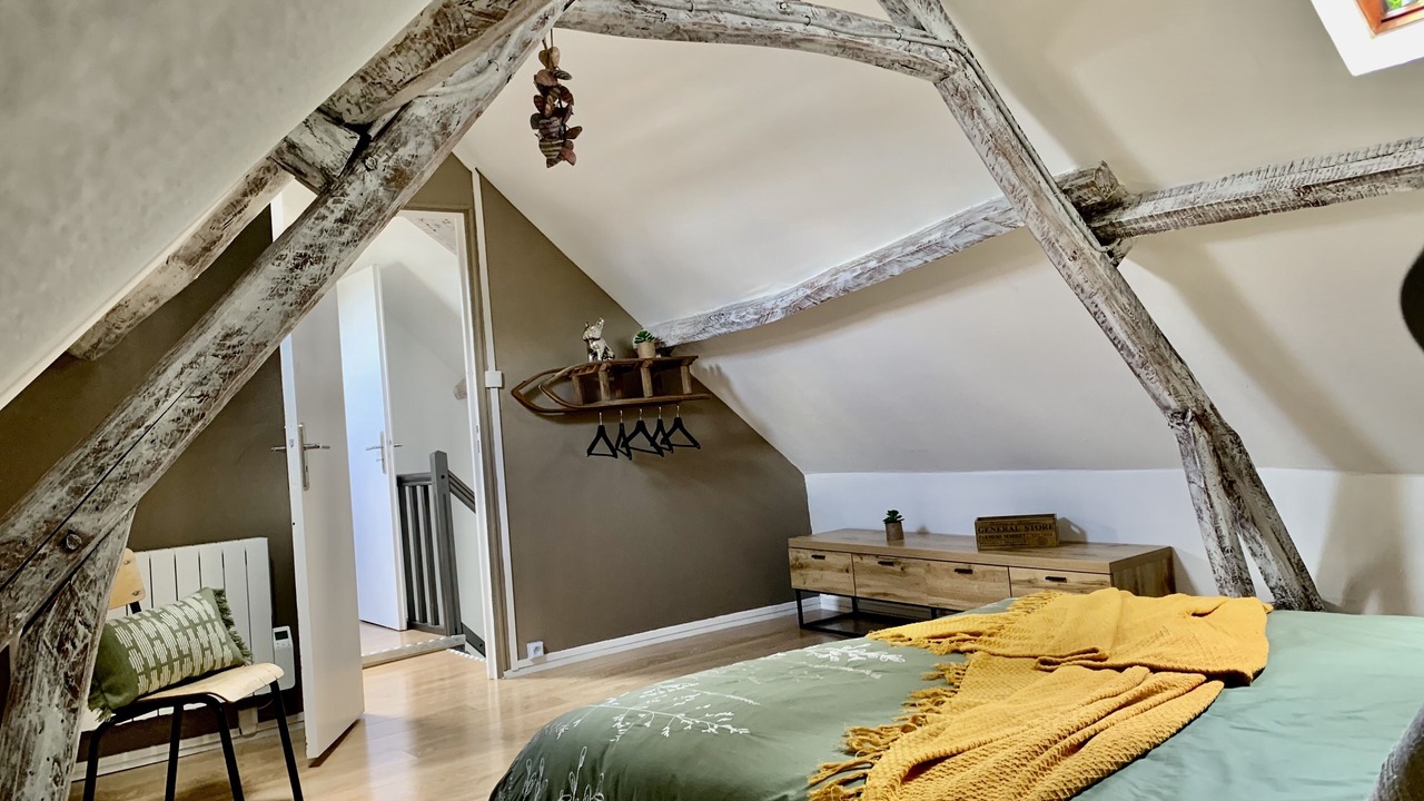 Photo of Bedroom in Corbie