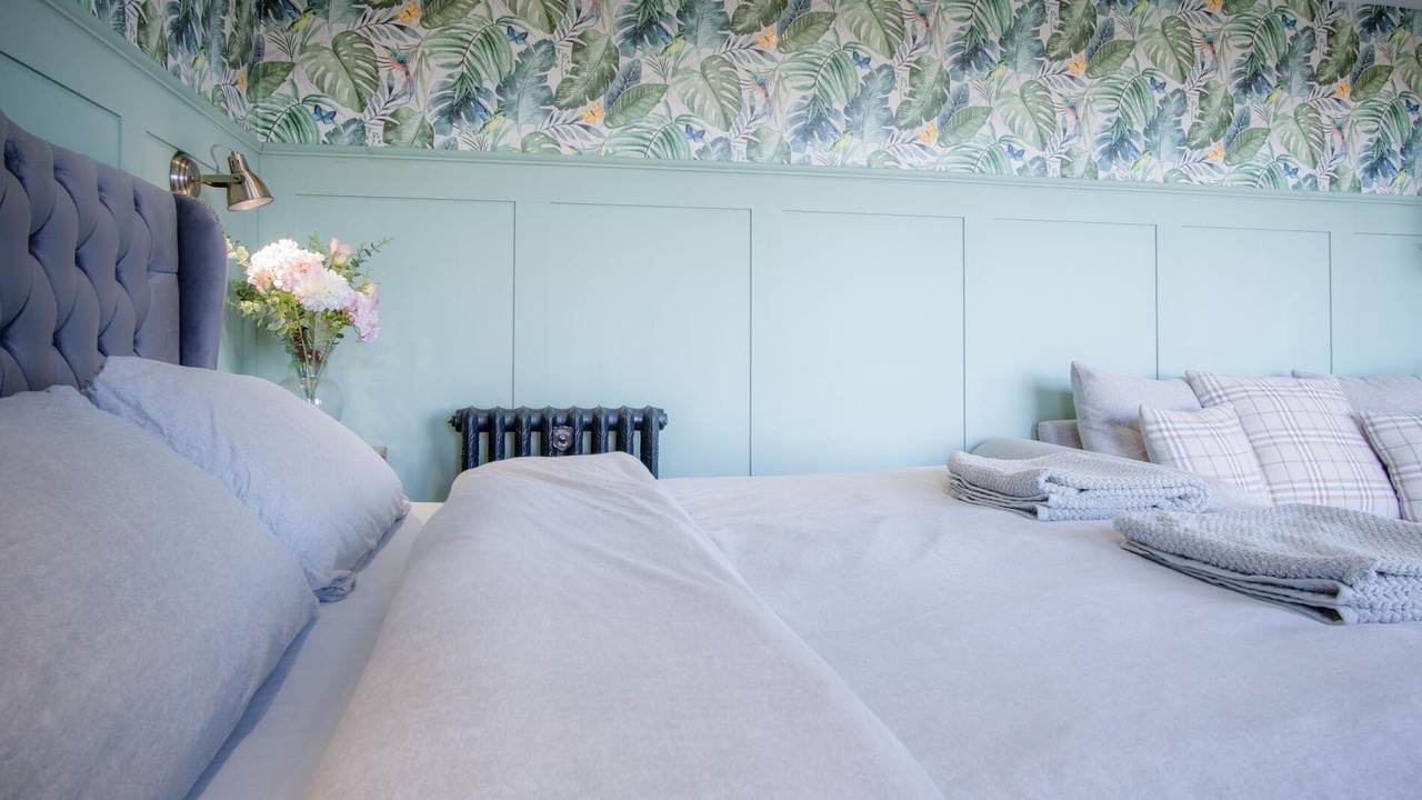 Photo of Others in Llangennith