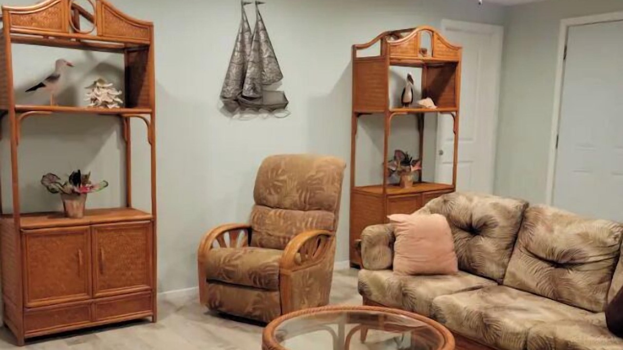 Photo of Livingroom in Pennington