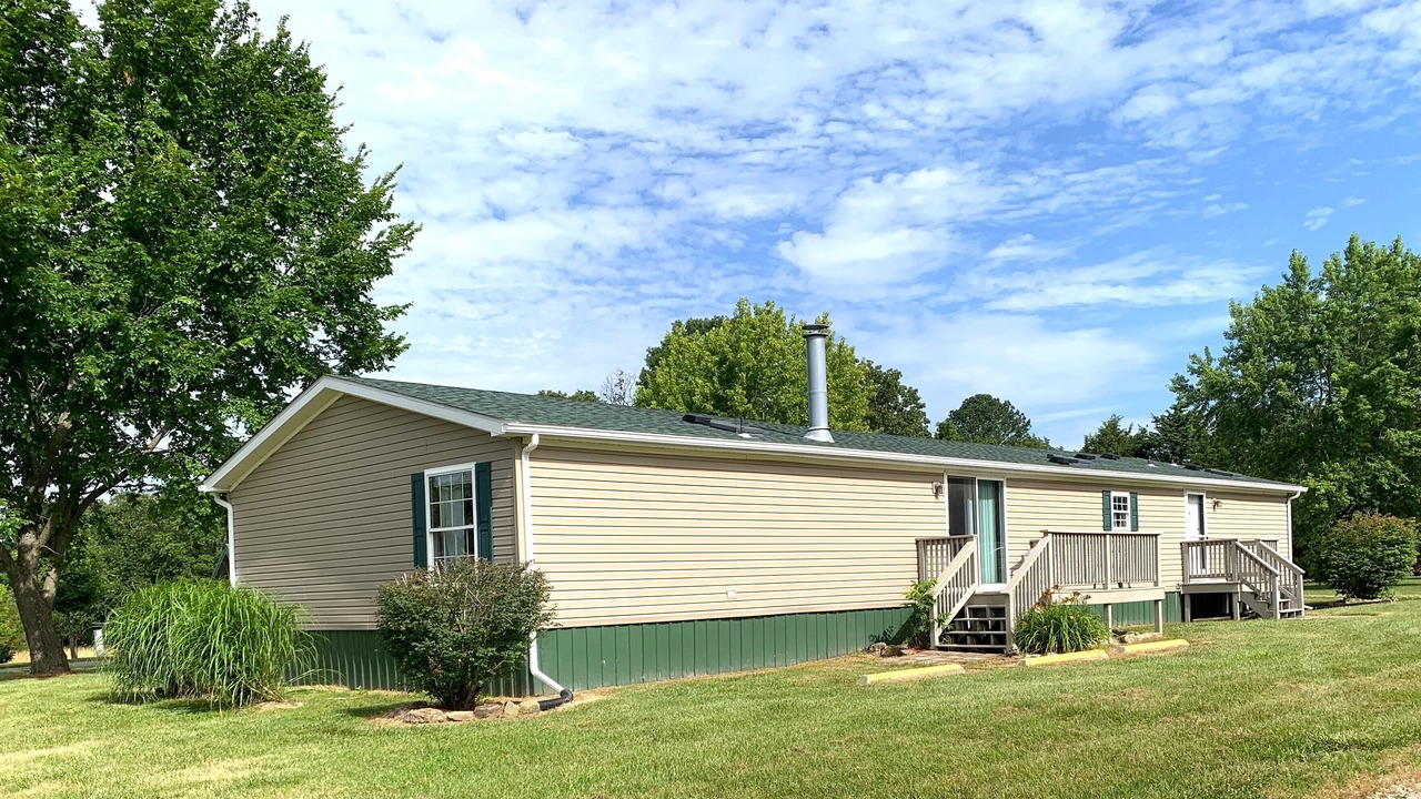 Photo of Others in Leasburg