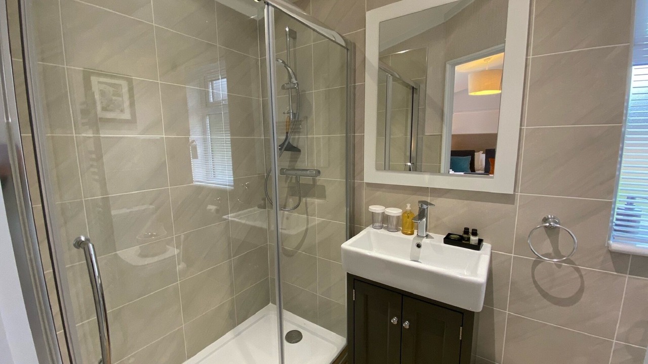 Photo of Others in Ryther