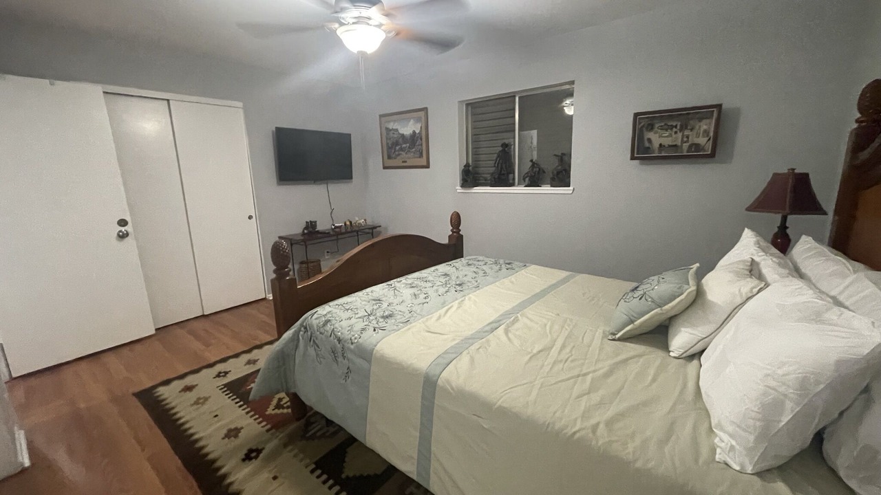 Photo of Others in South Side