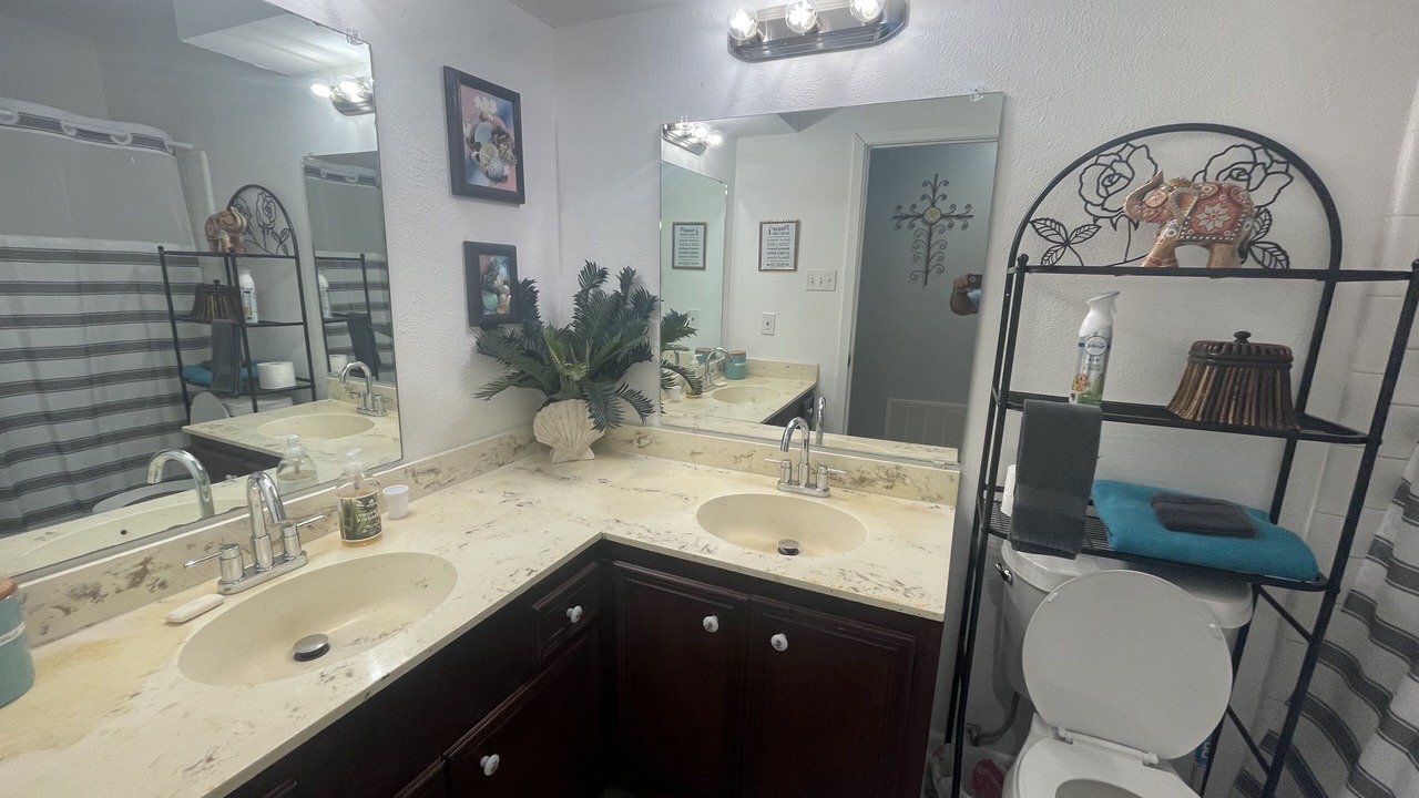 Photo of Bathroom in South Side