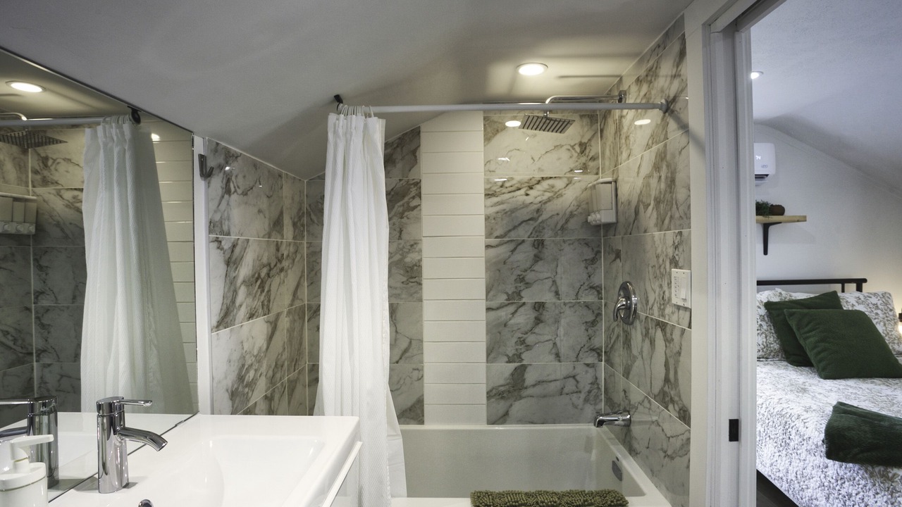 Photo of Bathroom in Beamsville