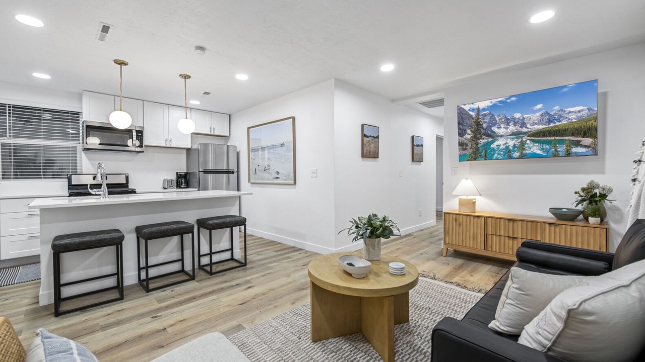 Photo of Livingroom in South Jordan