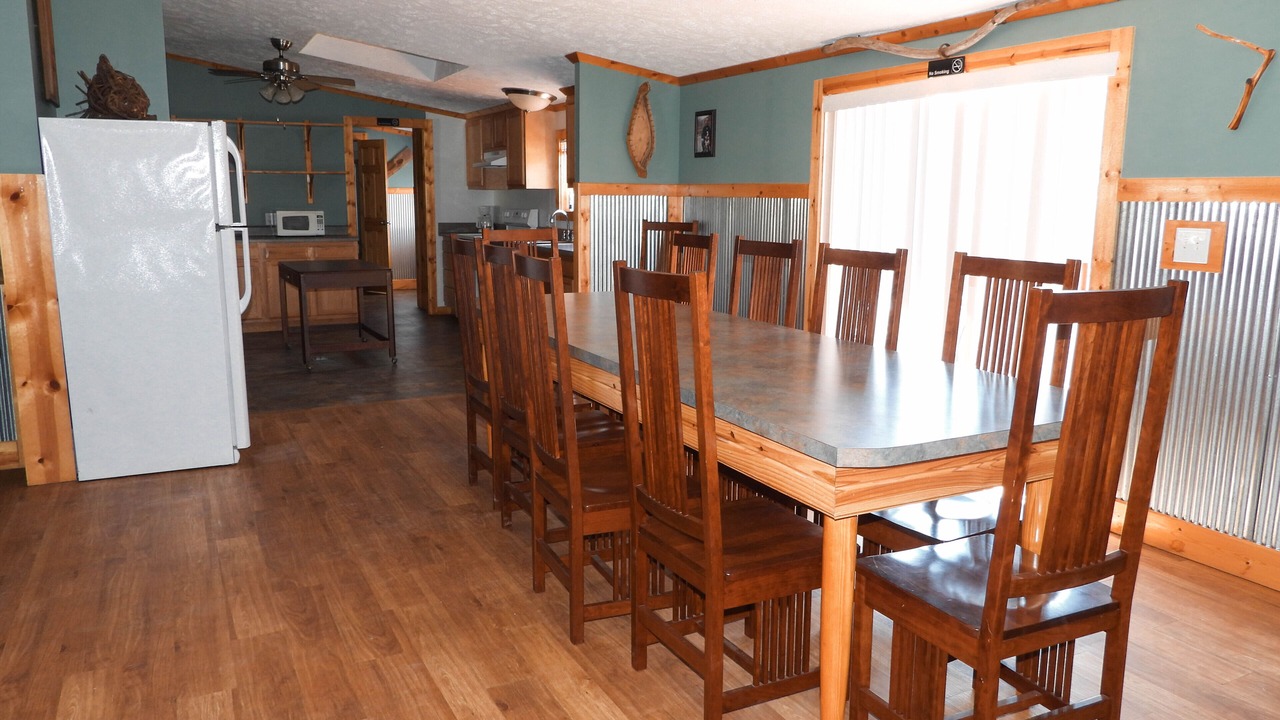 Photo of Others in Bourbon