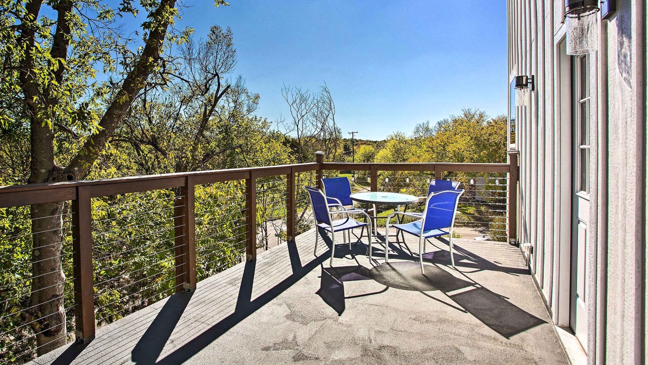 Photo of Patio Balcony in Denison