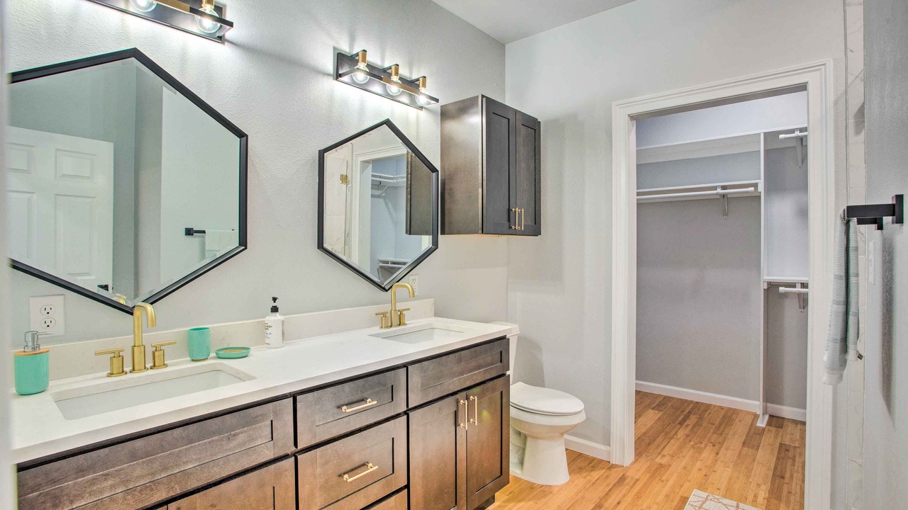 Photo of Bathroom in Denison