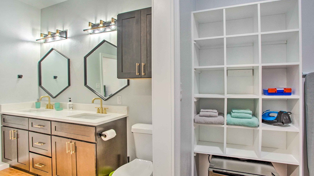 Photo of Bathroom in Denison