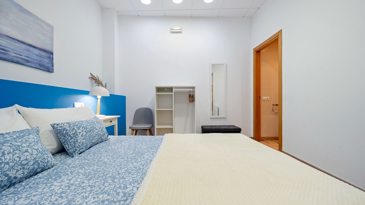 Photo of Bedroom in Camarles