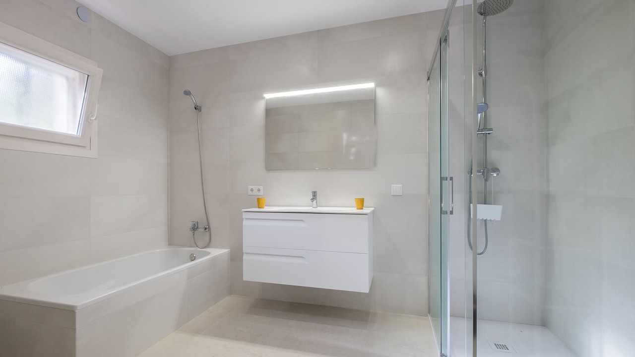 Photo of Bathroom in Pals