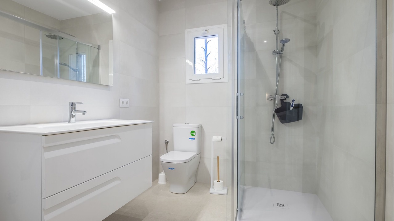 Photo of Bathroom in Pals