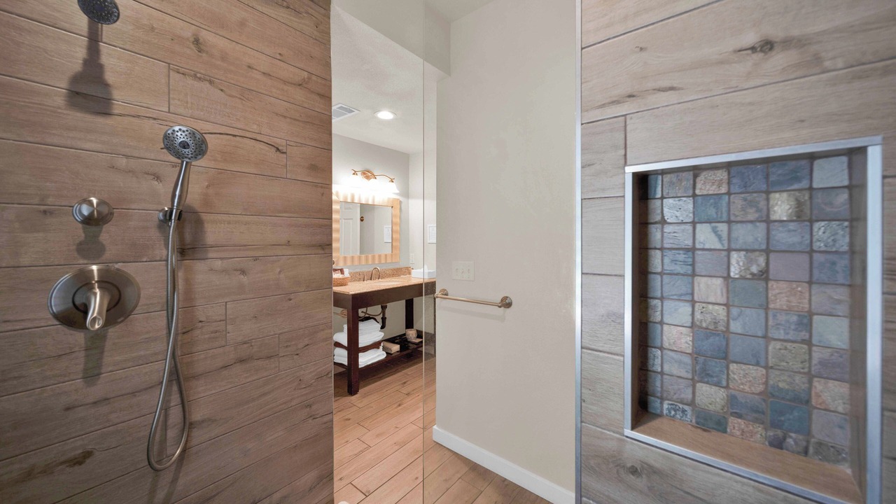 Photo of Bathroom in O'Brien