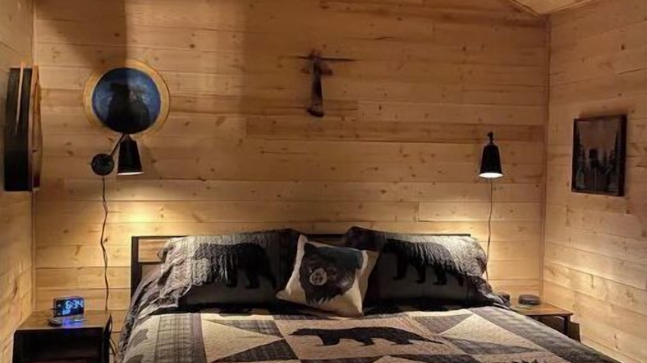 Photo of Bedroom in Seneca