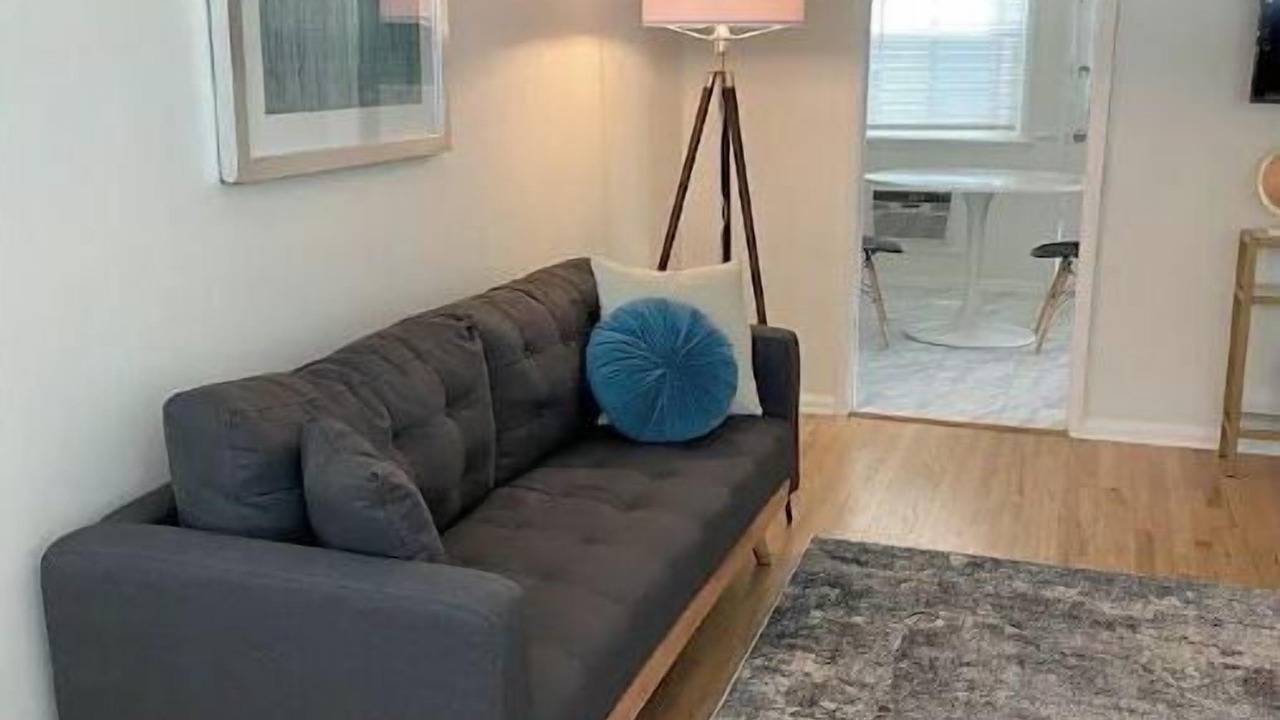 Photo of Livingroom in Sherman Oaks