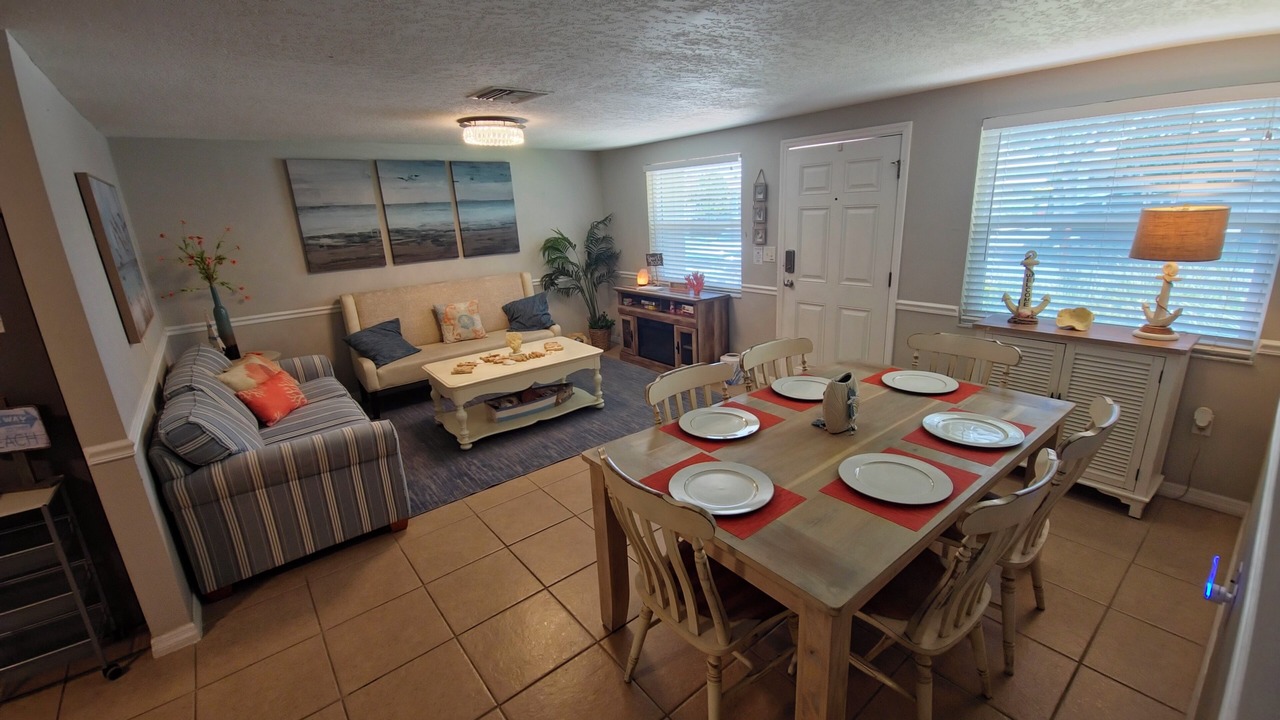 Photo of Bedroom in Gulf Highlands