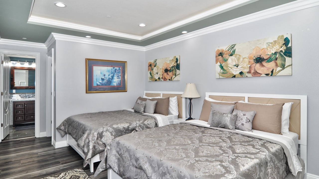 Photo of Bedroom in Midway City