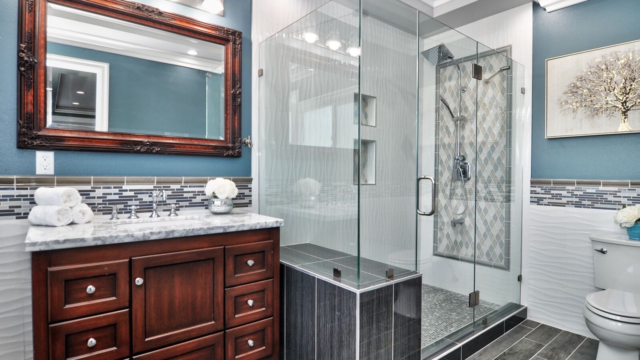Photo of Bathroom in Midway City