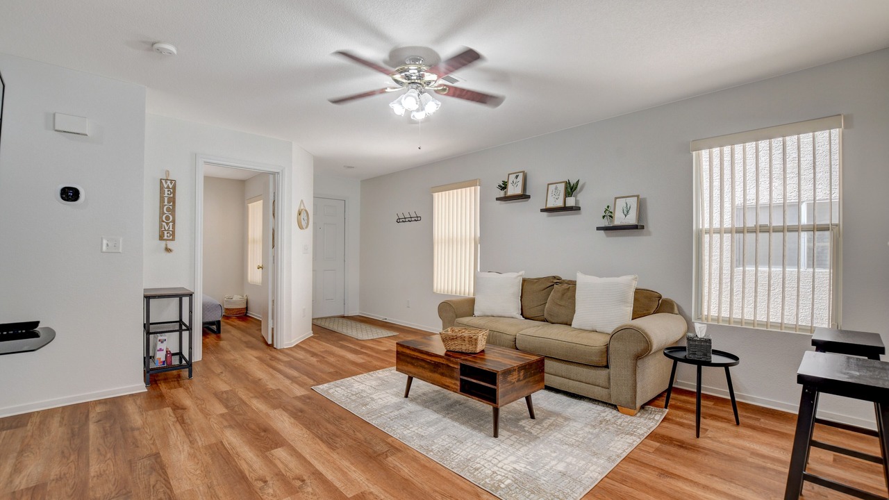Photo of Livingroom in Silverado Ranch