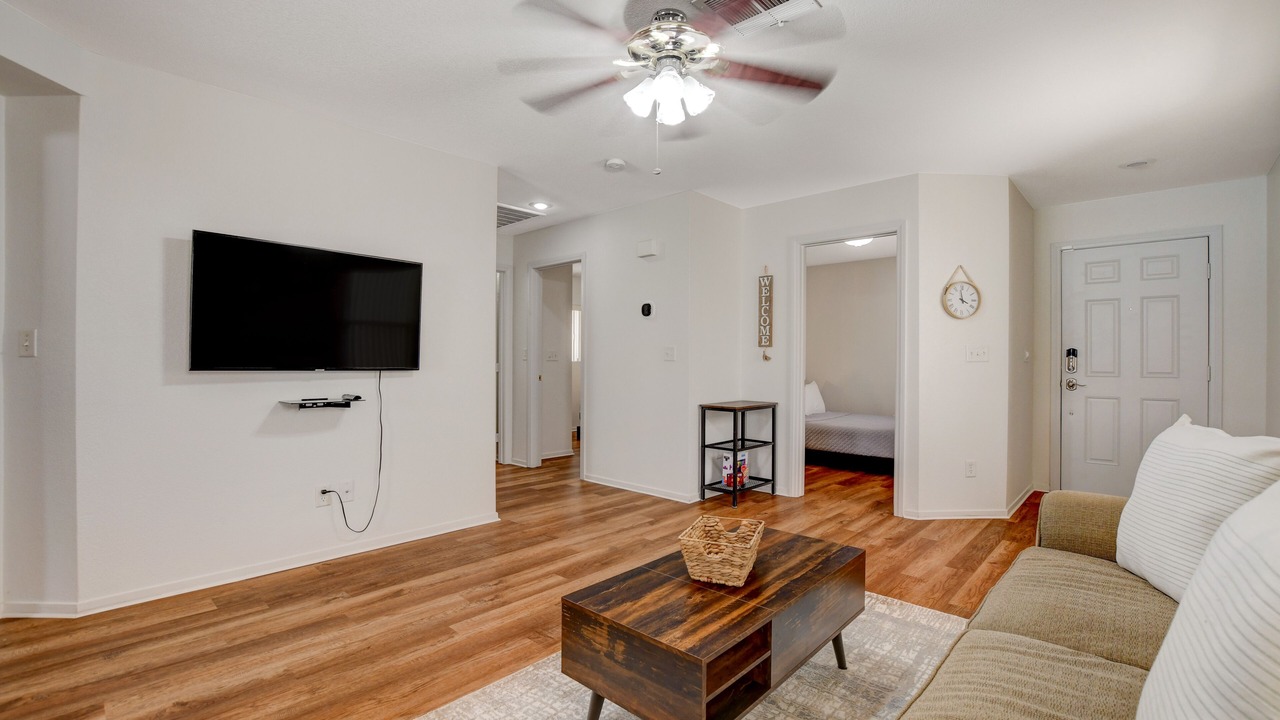 Photo of Livingroom in Silverado Ranch