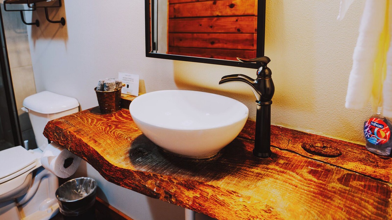 Photo of Bathroom in Mid America