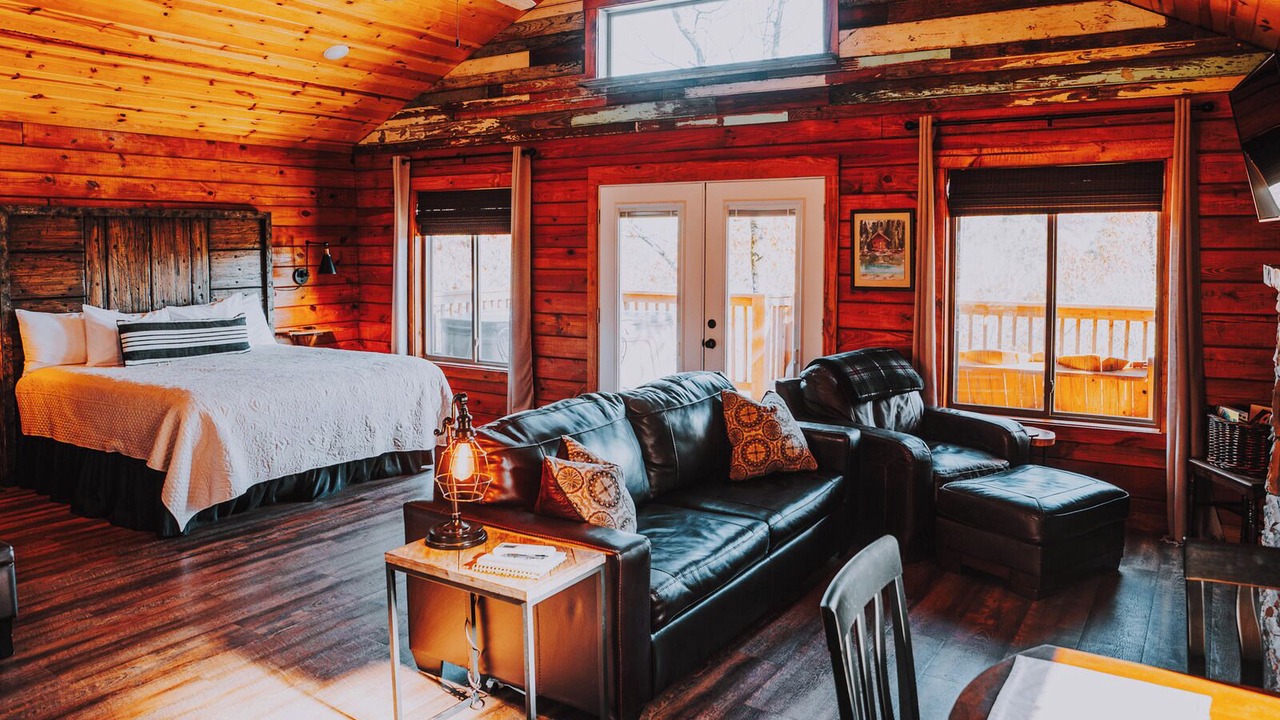Photo of Bedroom in Mid America