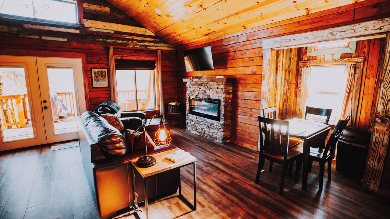 Photo of Livingroom in Mid America