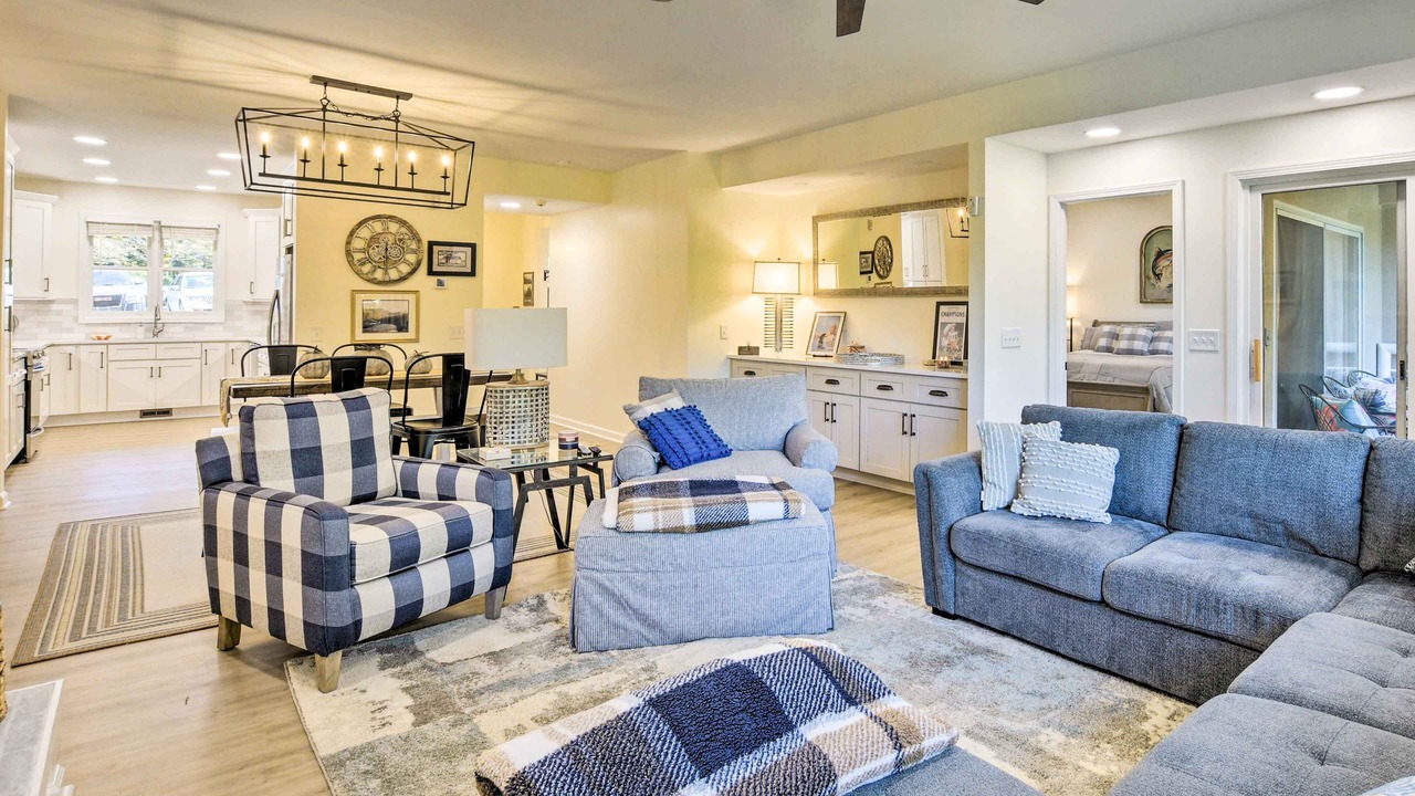 Photo of Livingroom in Salem