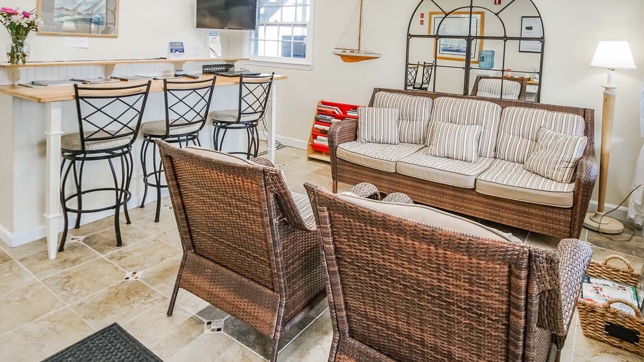 Photo of Livingroom in Block Island