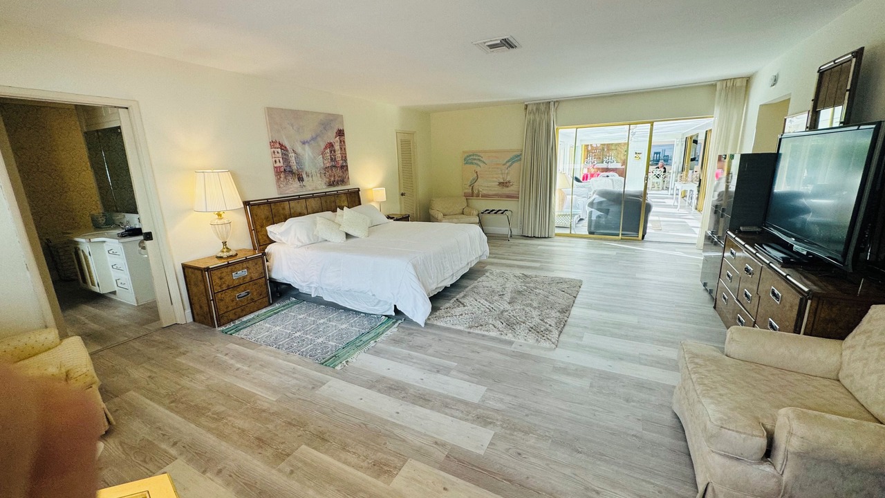 Photo of Bedroom in Harbor Beach