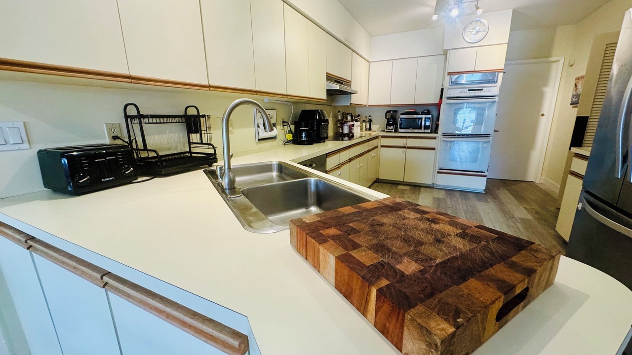 Photo of Kitchen in Harbor Beach