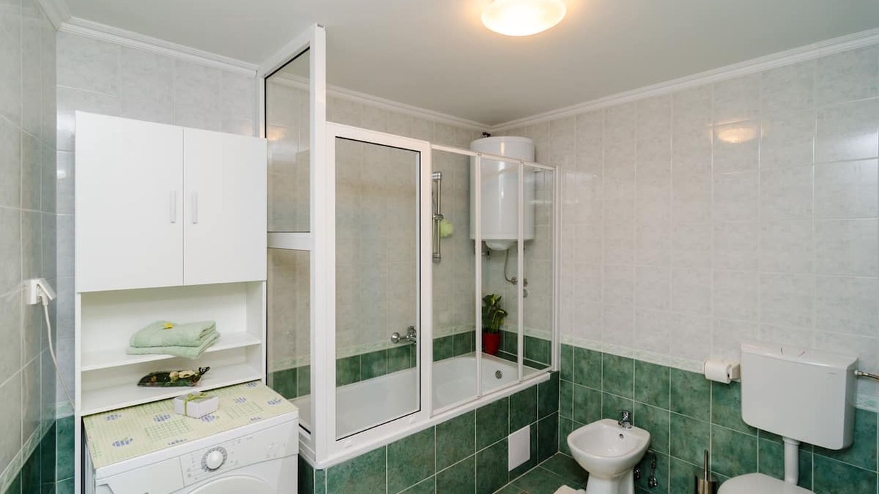 Photo of Bathroom in Podgora