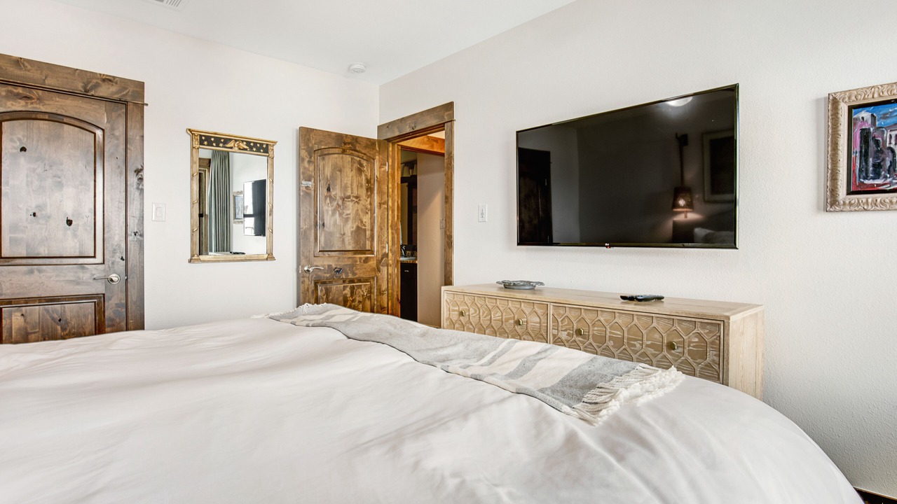 Photo of Bedroom in Spicewood