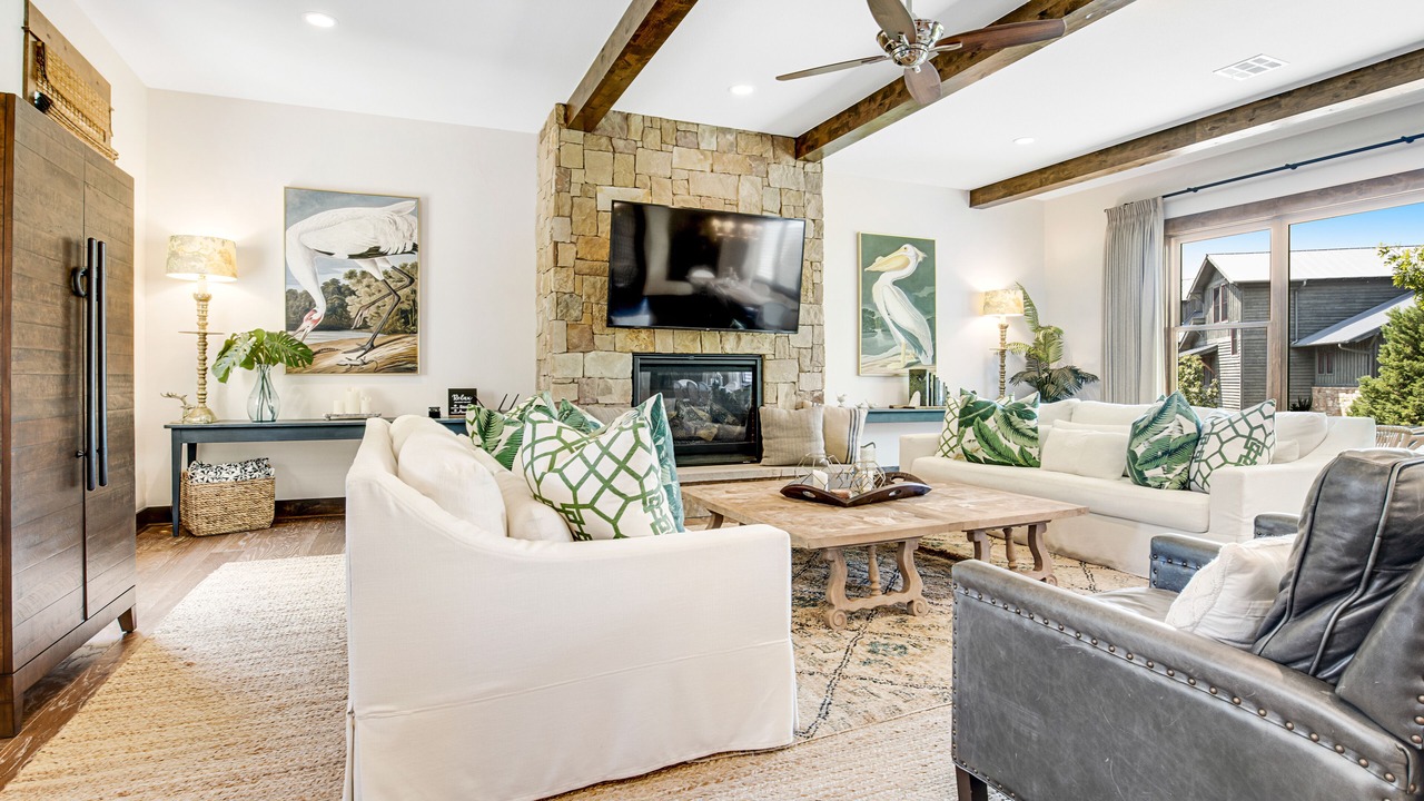 Photo of Livingroom in Spicewood