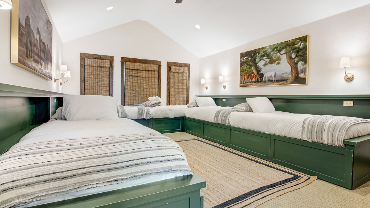 Photo of Bedroom in Spicewood