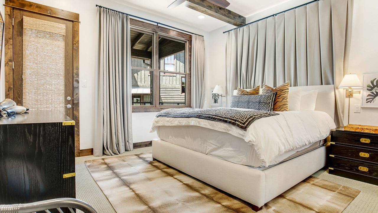 Photo of Bedroom in Spicewood