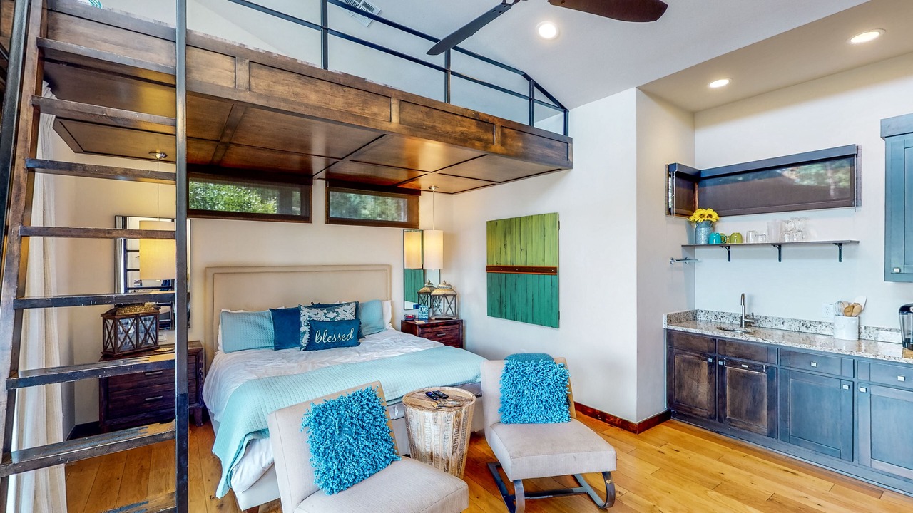 Photo of Bedroom in Spicewood
