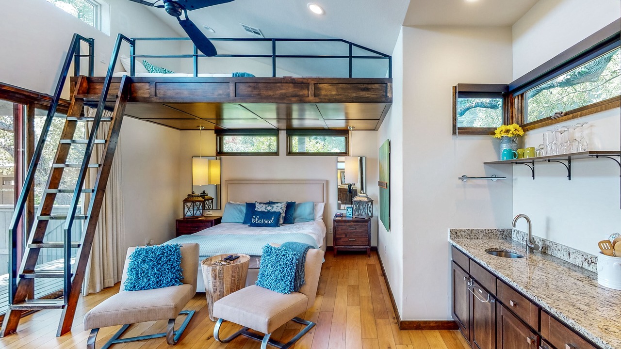 Photo of Bedroom in Spicewood