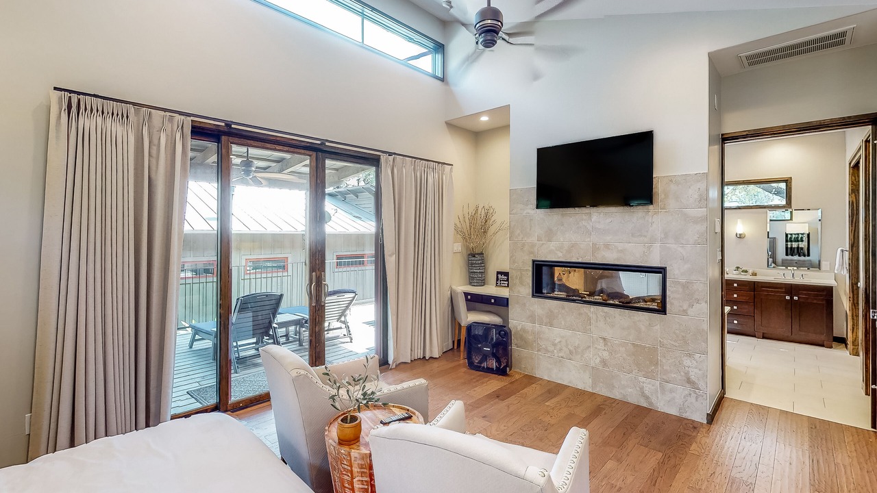 Photo of Bedroom in Spicewood