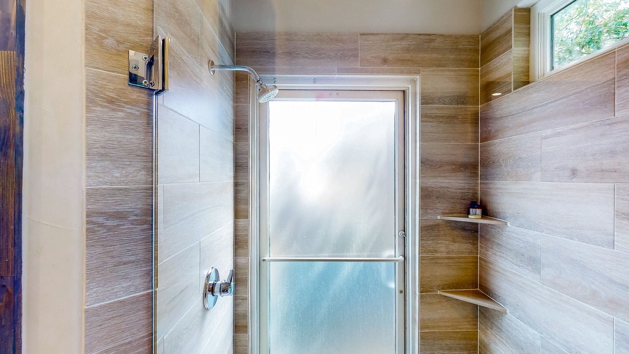 Photo of Bathroom in Spicewood