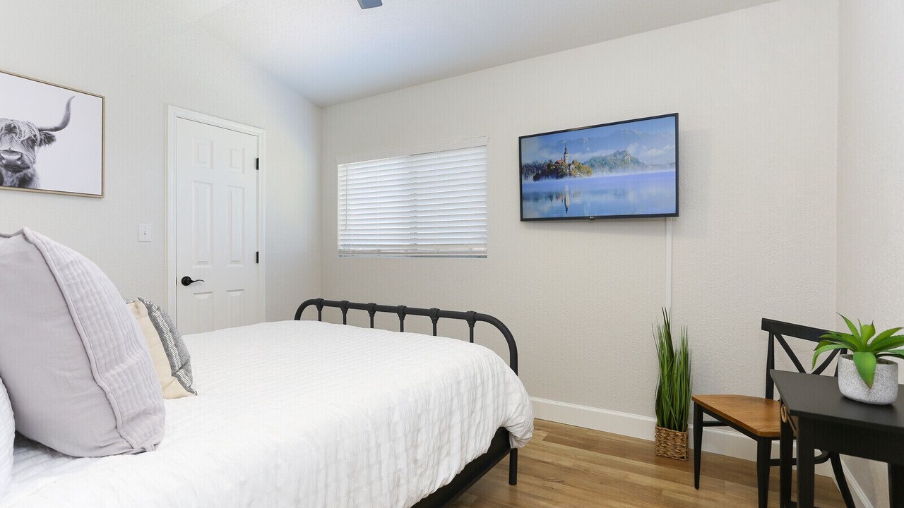 Photo of Bedroom in Medina Valley
