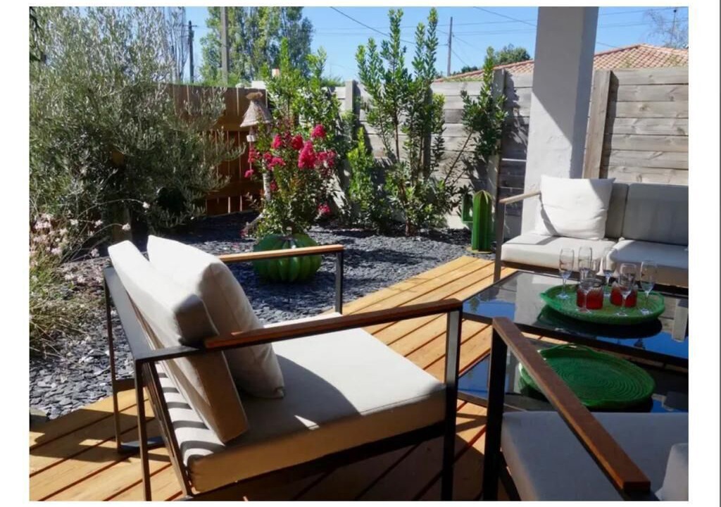 Photo of Patio Balcony in La Teste-de-Buch