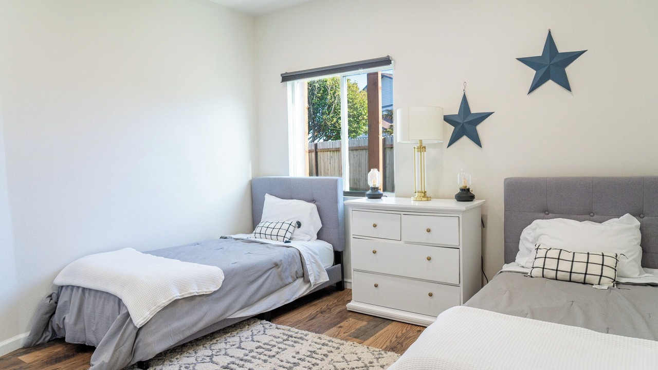 Photo of Bedroom in Crescent City North