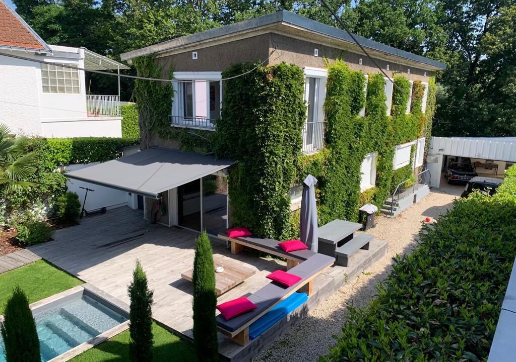 Photo of Patio Balcony in Joncours-Proce