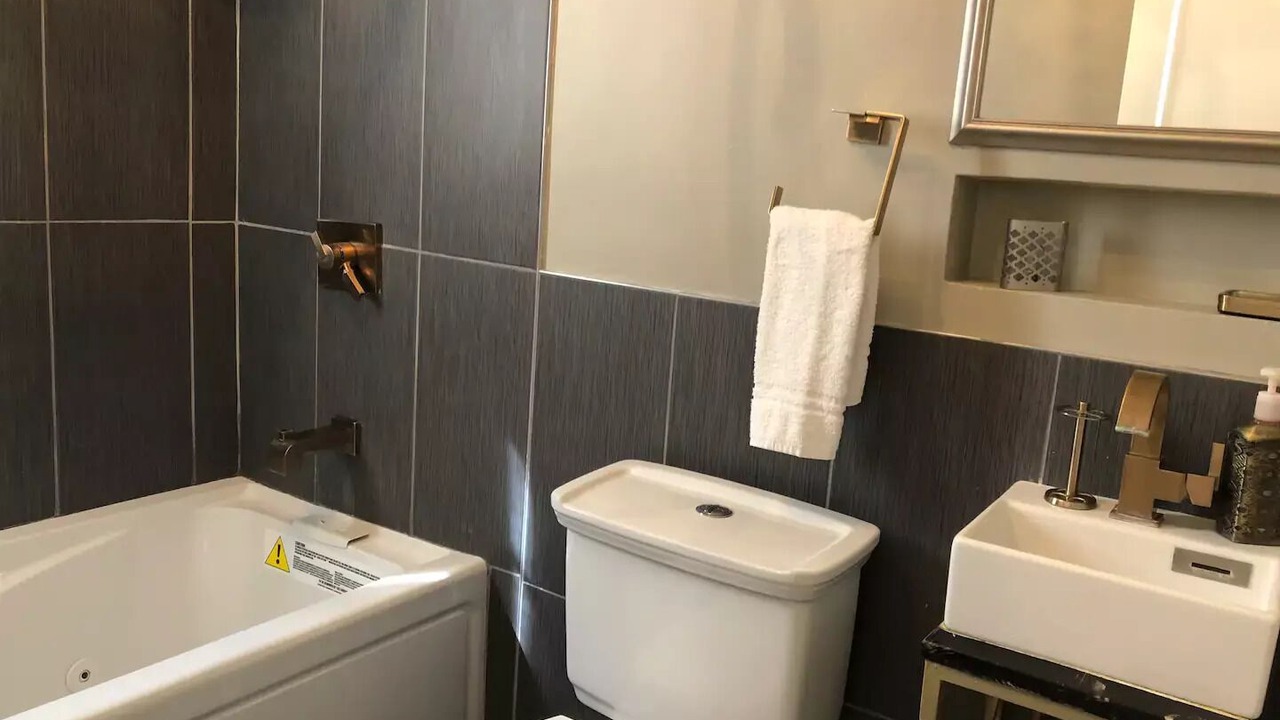 Photo of Bathroom in Roswell