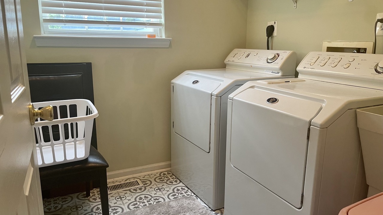 Photo of Bedroom in Neabsco