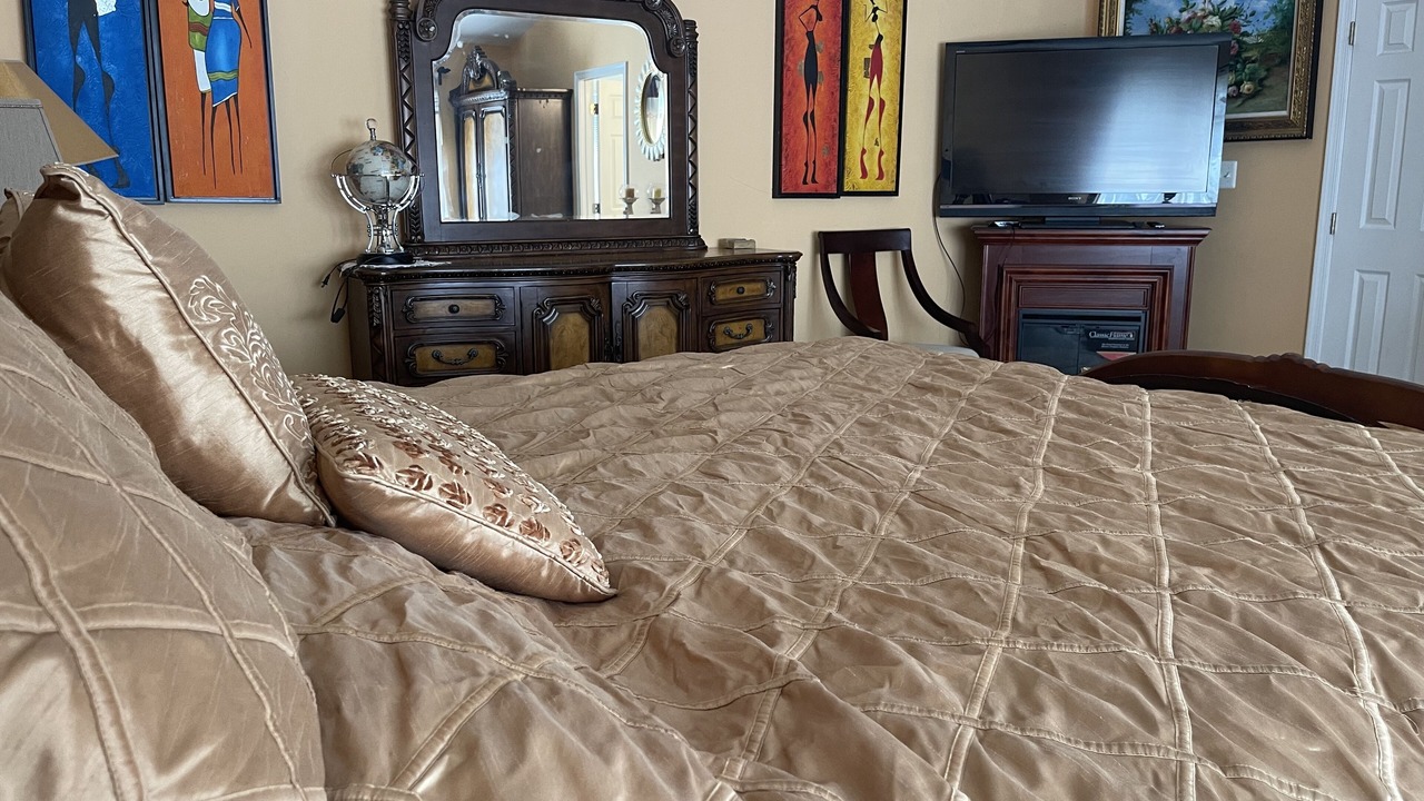 Photo of Bedroom in Neabsco