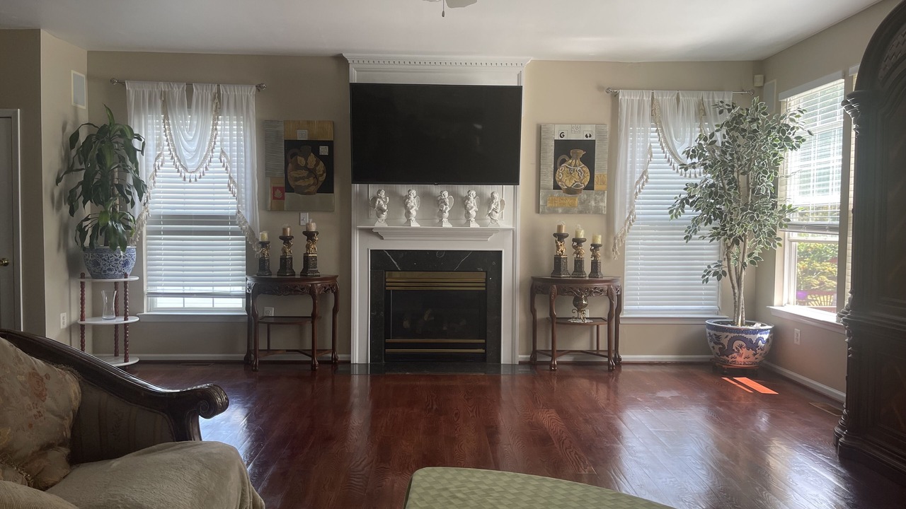 Photo of Livingroom in Neabsco
